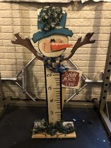 Outdoor Snowman decor in Oswego, Illinois