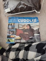 Brand New Snuggie Style Blanket in Chicago, Illinois