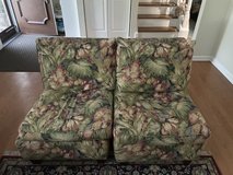Seasonal chairs in Plainfield, Illinois