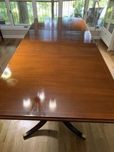 Hardwood Mahogany Dining Room Table in Warner Robins, Georgia