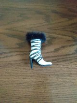 Ladies boot ornament in Aurora, Illinois