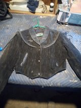 women's black leather jacket w/ fringe in Alamogordo, New Mexico