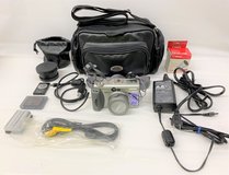 Canon Power Shot G3 4.0 Mega Pixels PC1032 Bag & Accessories NO WORKING DISPLAY in Naperville, Illinois