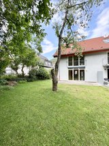 4 bedroom Duplex in Hohenecken with Garage in Ramstein, Germany