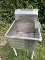 Laundry sink in Plainfield, Illinois