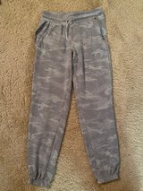 Athleta Girl Joggers - M (8-10) in Plainfield, Illinois