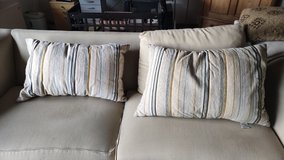 Pillows/Cushions x 2 in Ramstein, Germany