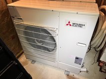 2 MINI SPLITS MITSUBISHI ELECTRIC in Yucca Valley, California