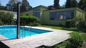 [Ostfildern] Charming free-standing house with outdoor swimming pool! in Stuttgart, GE