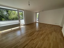 Freshly renovated 2 bed room / 1,5 bathroom 3 min. to Patch in Stuttgart, GE