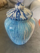 Acrylic Pour Art in Quantico, Virginia