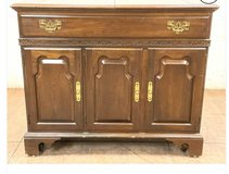 Georgian style flip top server in Clarksville, Tennessee