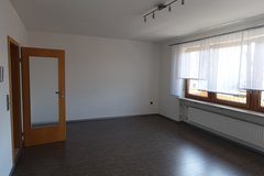 Graf  - near Gate 1 - 3 bedroom apartment in Grafenwoehr, GE