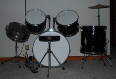 Groove Percussion Adult Drum Set in Naperville, Illinois