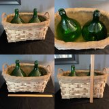 Italian Olive basket with 2 demijons in Stuttgart, GE