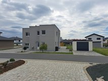 Modern stand alone home 8 minutes from Graf in Grafenwoehr, GE