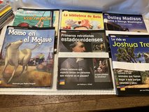 Muchos libros para niños en español  Many children’s books in Spanish and english K thru 5th, in Fort Polk, Louisiana