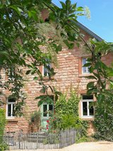 Great TLA in a Charming Historical Farmhouse in Ramstein, Germany