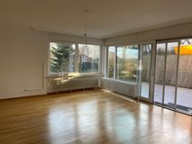 by Jess: 3 BR house - 13.8 mi to Clay in Wiesbaden, GE