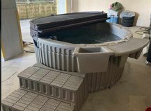 20 Jet Spa/Jacuzzi, Millstone color in Okinawa, Japan