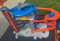 Hot Wheels Super Ultimate Garage in Shorewood, Illinois