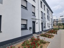 2 miles from Clay, high quality terraced house with kitchen in Wiesbaden, GE