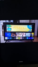 LG smart tv 32 inch in Ramstein, Germany