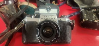 35mm Cameras and miscellaneous in Alamogordo, New Mexico