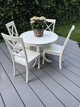 Kitchen Table and four chairs in Wiesbaden, GE