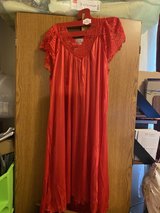 womens plus size  brand new still in pkg. never worn. several bright colors, lace night gowns in Aurora, Illinois