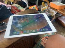 iPad 5th generation 32 gb in Okinawa, Japan