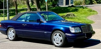 Mercedes-Benz 220 convertible in Wiesbaden, GE