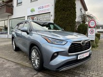 2023 Toyota Highlander Platinum AWD in Ramstein, Germany