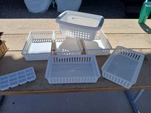 White organization baskets in Alamogordo, New Mexico