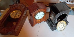 Clocks in Alamogordo, New Mexico
