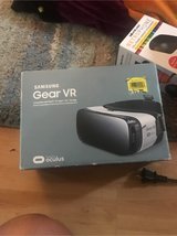 Samsung gear VR in Naperville, Illinois