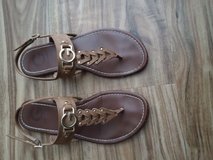 Guess brand size 7 in Warner Robins, Georgia