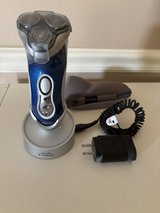 Phillips Norelco 8150-XL Electric Rotary Shaver with Charger in Hampton, Virginia