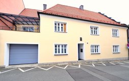Spacious Townhouse with Modern Comfort - Perfect for Families and Anyone Who Needs Room to Breat... in Grafenwoehr, GE