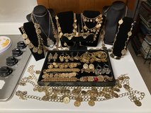 Belly Dancer jewelry collection 22pc in Dover AFB, Delaware