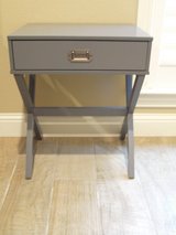 Nightstand/End Table in San Angelo, Texas