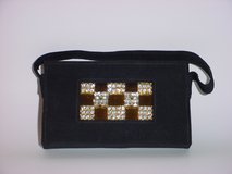 Vintage Art Deco Gold Hardcase Carryall Wristlet With Rhinestone Detail And Snake Chain Handle in Fort Polk, Louisiana