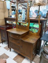 Double Wash Stand with Mirror and Towel Bar in Fort Leonard Wood, Missouri