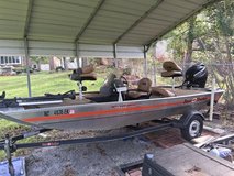 Bass Tracker 40th Anniversary Edition in Camp Lejeune, North Carolina