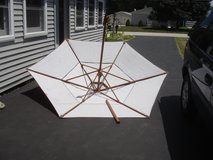NEW TUSHNEY 9 FOOT DIAMETER MARKET UMBRELLA in Spangdahlem, Germany