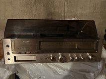 old stereo in Aurora, Illinois