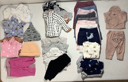 Baby girl Clothes 27pc Lot - Newborn 0-3mos & 3mos Pj's onesies Pants Bundle in Wheaton, Illinois