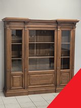 Freddy's - Henri II bookcase in Baumholder, GE