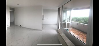spacious 2 bedroom apartment in Asemwald close to Kelly in Stuttgart, GE