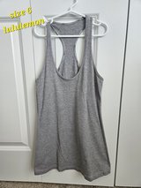 Womens size 6 lululemon tank in Plainfield, Illinois
